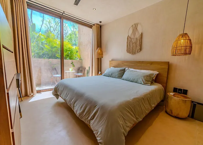 Jungle Apt, Private Pool & Security 24 Apartment