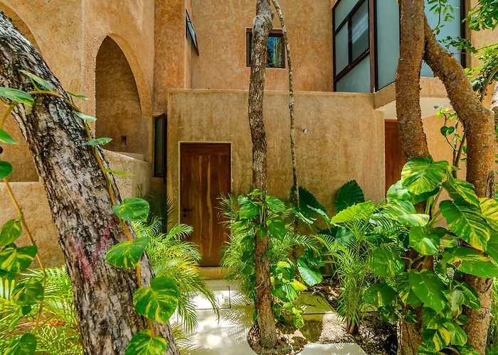 Jungle Apt, Private Pool & Security 24